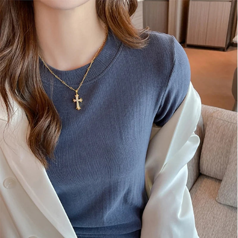 Loose Turtleneck Sweater — Casual Pullover