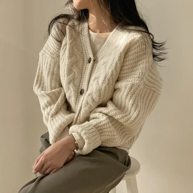 Casual Loose Fit Cardigan – Preppy Style Knit Sweater