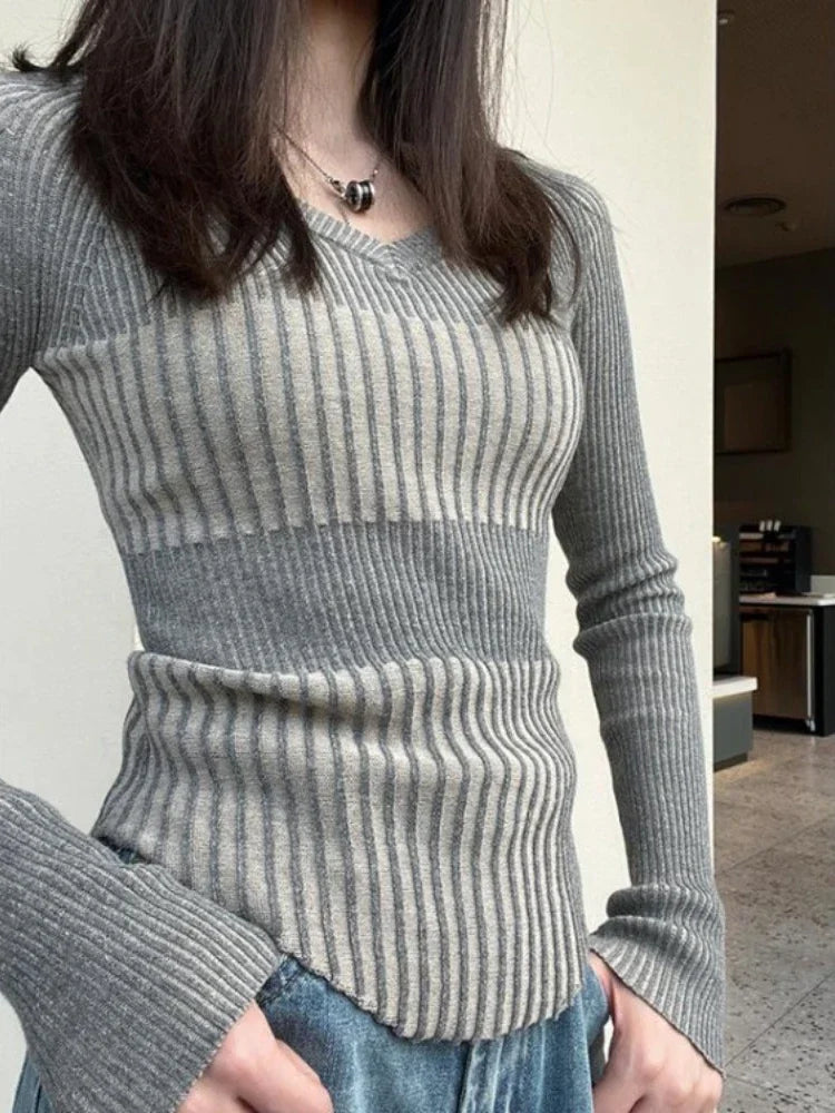 Striped V-Neck Knit Pullover – Vintage Style