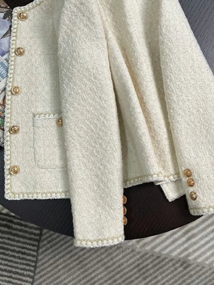 White Tweed Jacket – Chic & Sweet