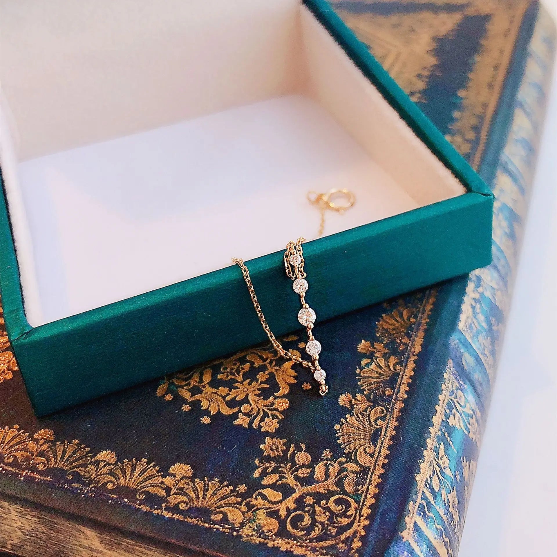 925 Sterling Silver Shiny Zircon Bracelet