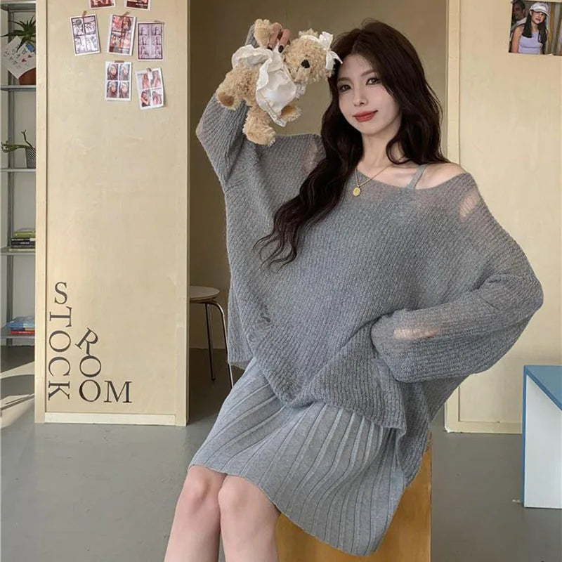Hollow-Out Loose Knit Sweater – Off-Shoulder
