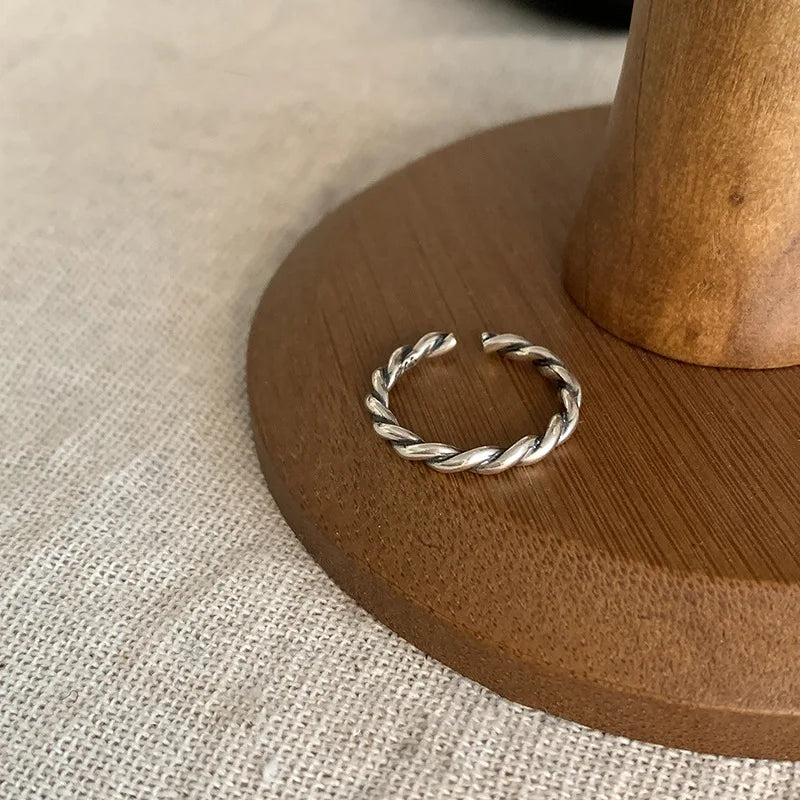 925 Silver Cross Hollow Finger Ring – Creative