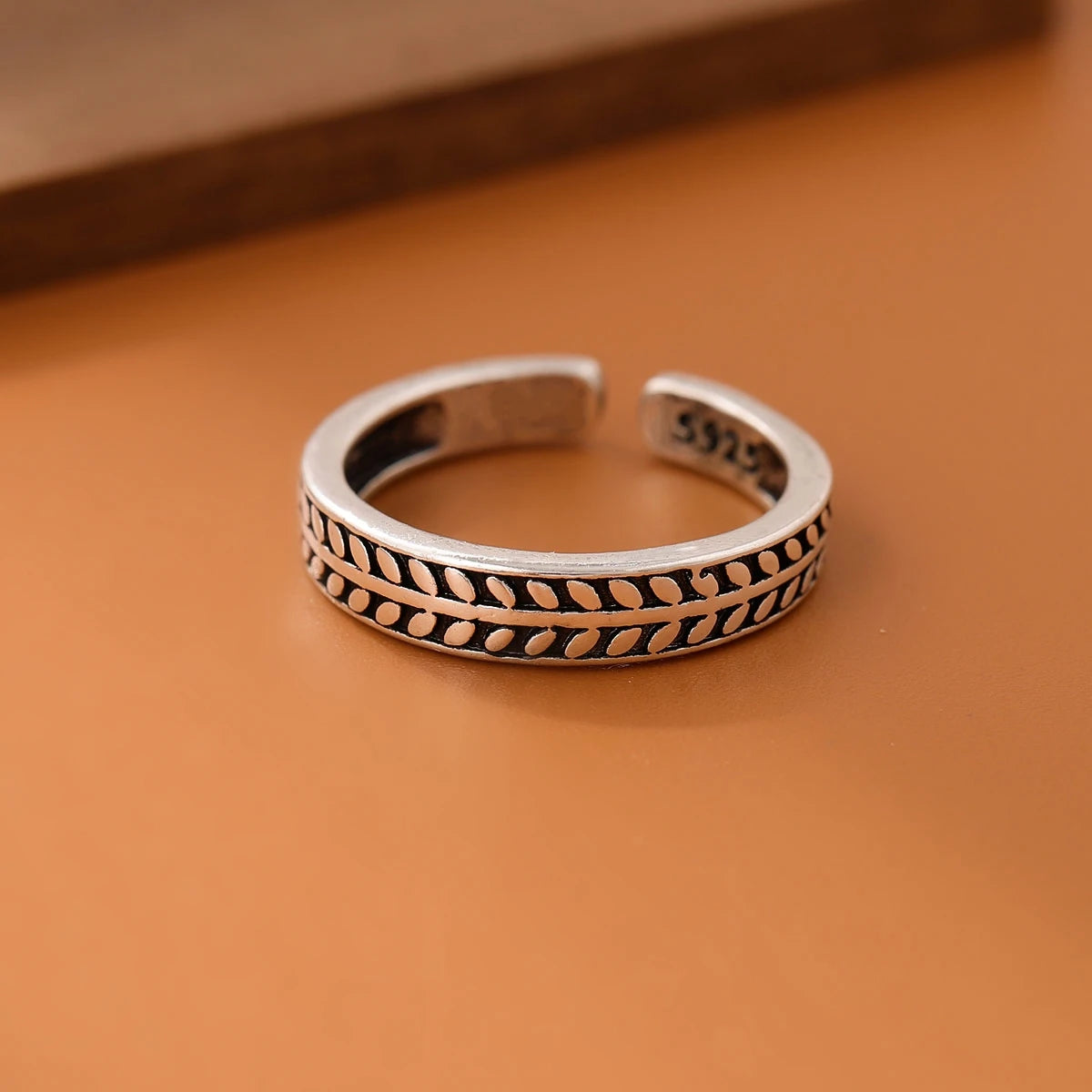925 Silver Leaf Retro Thai Style Ring