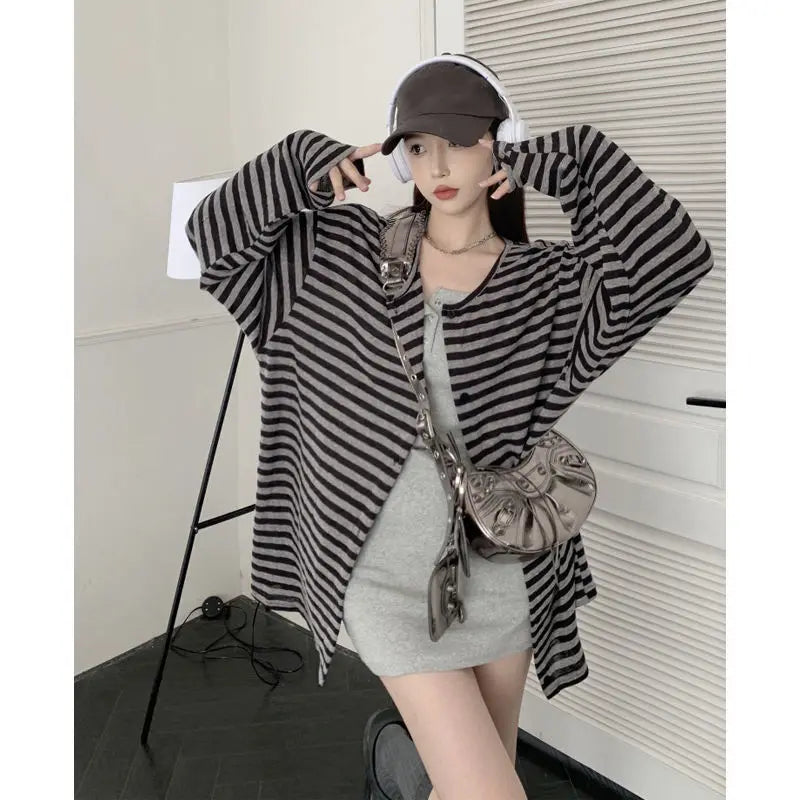 Black Striped Knit Cardigan – Loose Fit Grunge Look