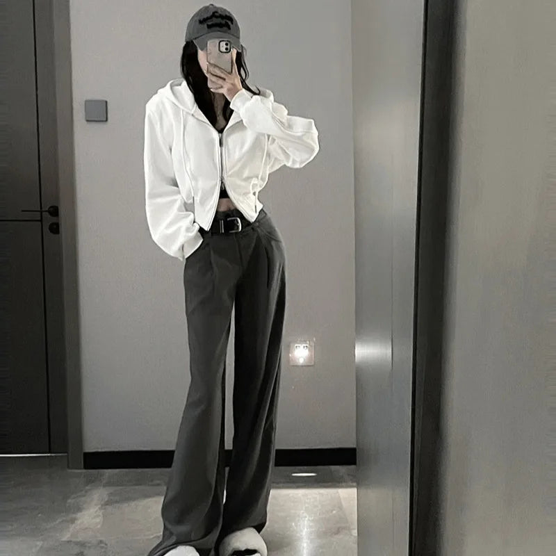 Slim Zip-Up Hoodie – Crop Fit Casual Jacket