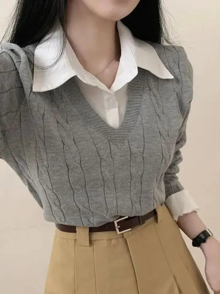 V-Neck Knit Pullover – Loose Two-Piece Style