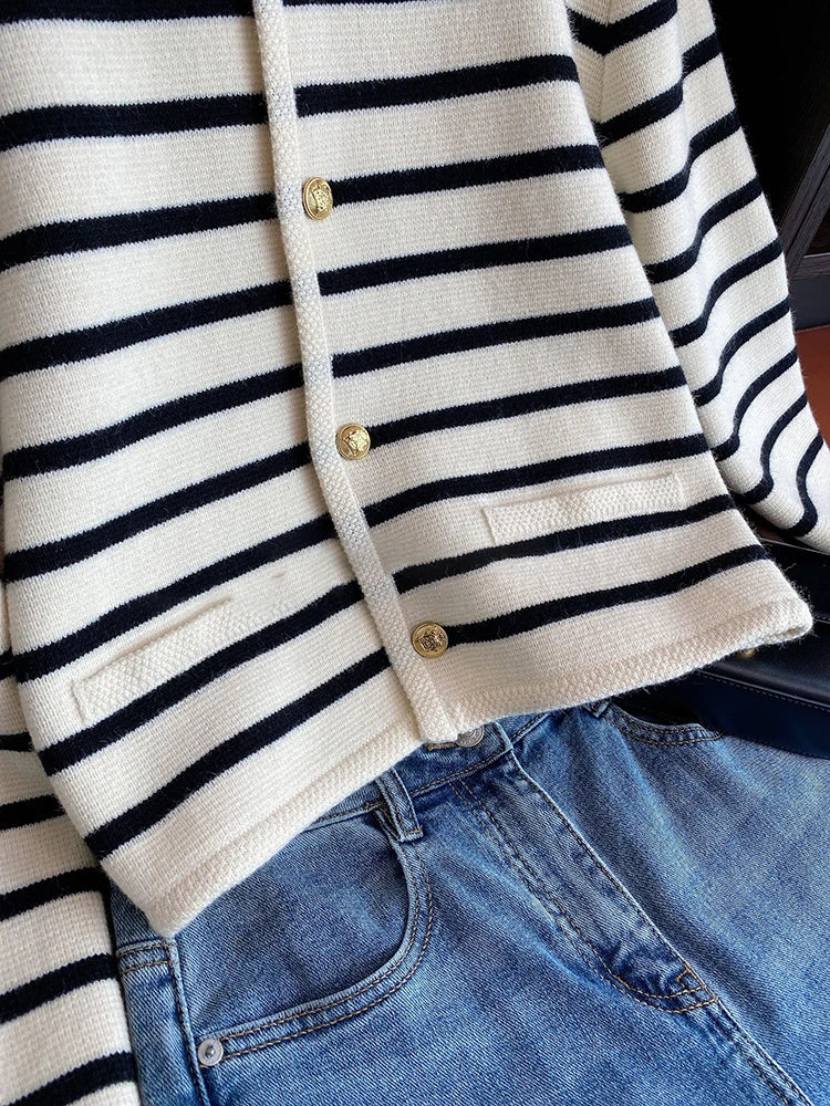 Striped Knit Cardigan – Spring Casual Vibe