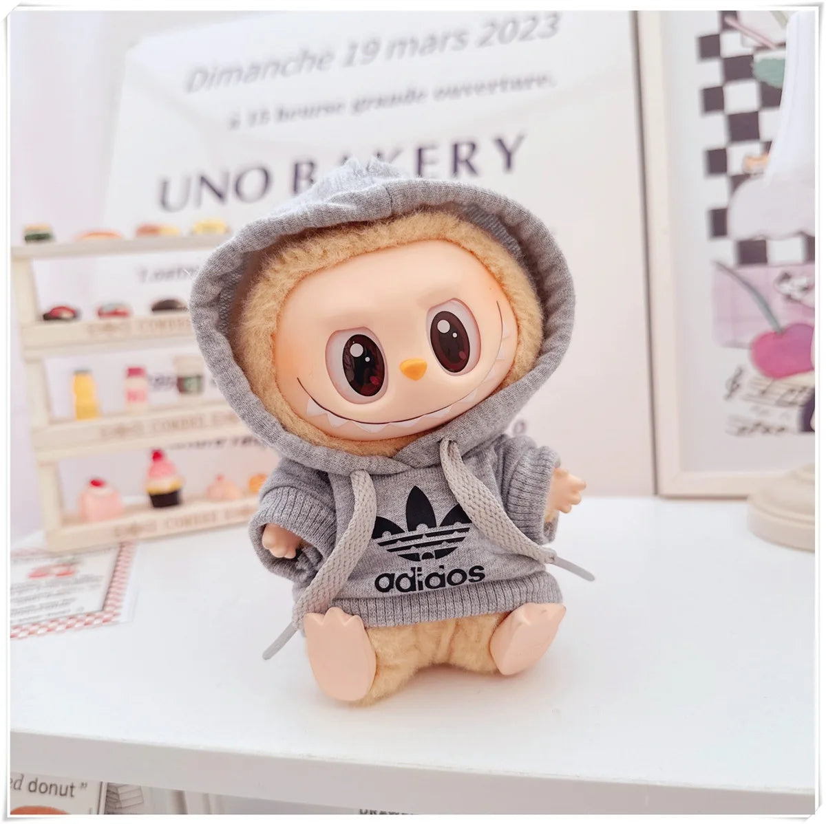 Labubu Doll Clothes (15/17cm) – Hoodie & Pants Set