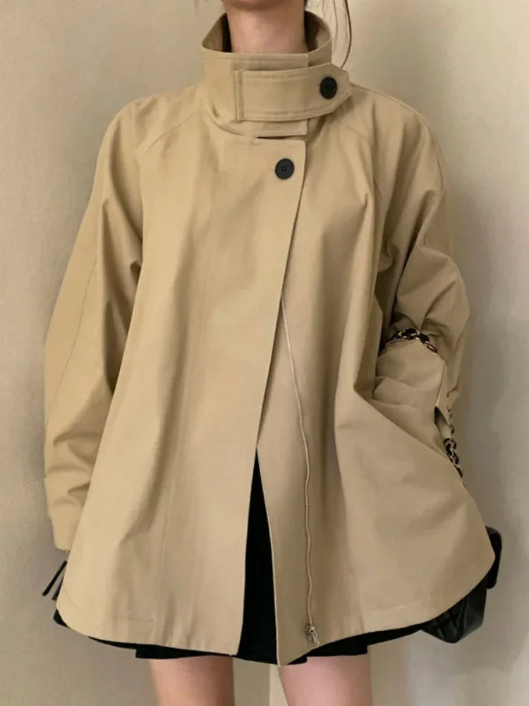Loose Button Windbreaker – Casual Fit with Neutral Mood