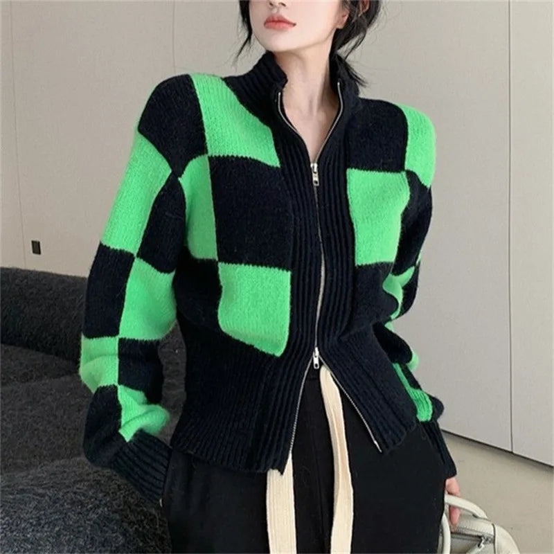 Turtleneck Crop Knit Cardigan – Vintage Plaid Zip Style