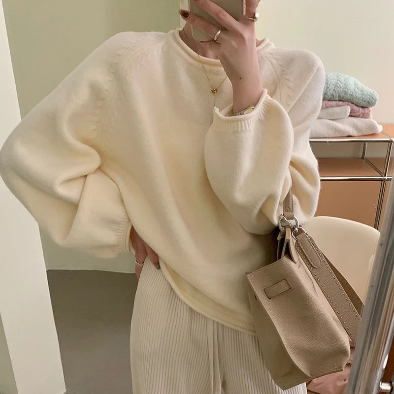 Cartoon Logo O-Neck Sweater — Casual Jumper