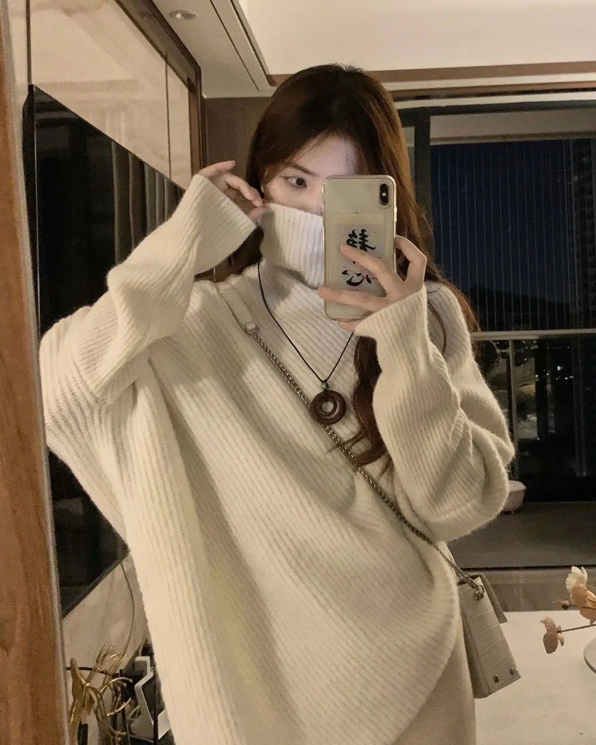 Off-White Turtleneck Knit Sweater – Slim Fit Warm Pullover