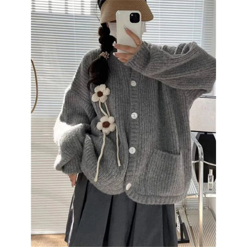 V-Neck Knit Cardigan – Slim Short Jacket Outer