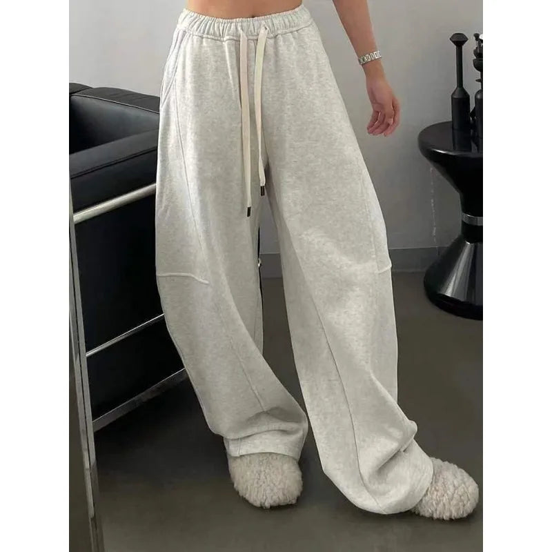 Vintage Oversized Sweatpants – High Waist Baggy Jogger Style