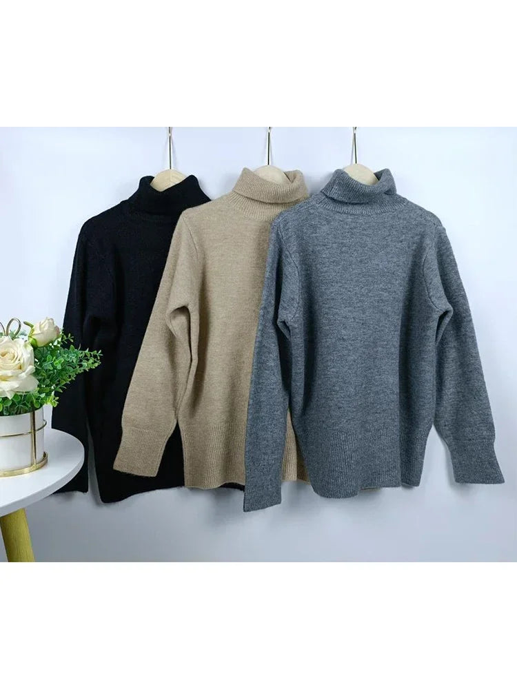 Striped Hole Crop Sweater — Zipper Detail