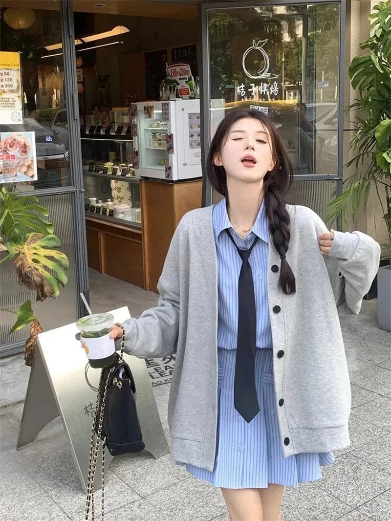 JK Zip-Up Cardigan – Soft College Style for Daily Looks