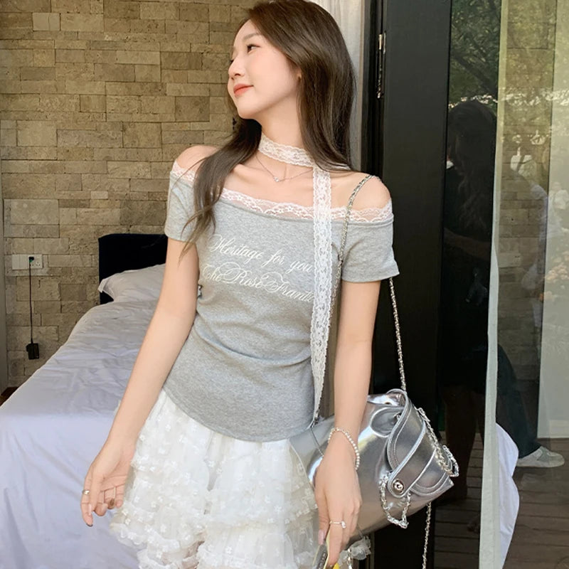 Lace Slash-Neck Off-Shoulder Slim Tee – Feminine & Flirty