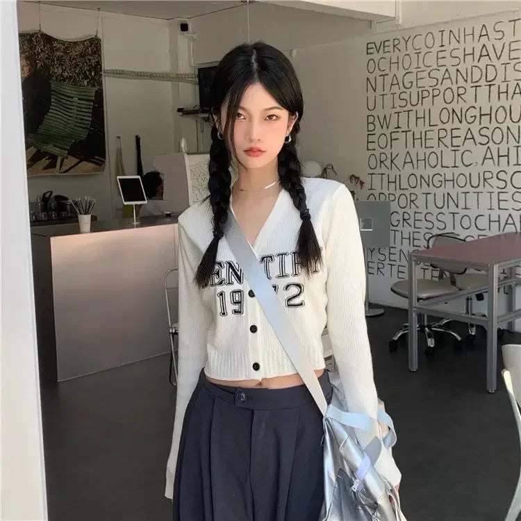 Cropped V-Neck Knit Cardigan – Slim Kpop Grunge Style
