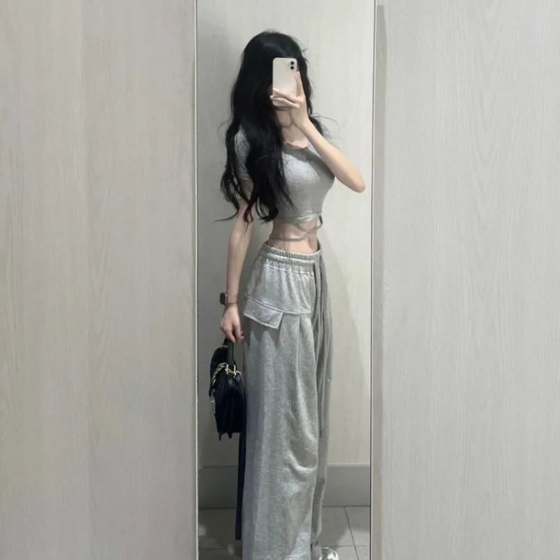 2-Piece Crop Top + Loose Trousers Set – Casual Streetwear Outfit