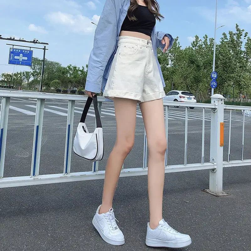 Wide Leg Denim Shorts – High Waist with Pocket Design