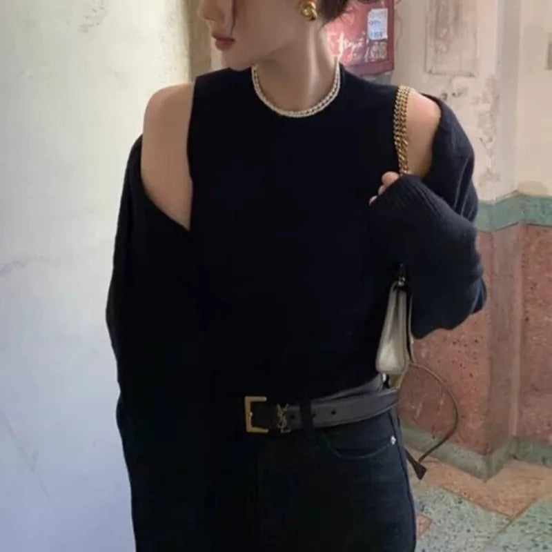 Minimalist V-Neck Knit Set – Summer Layering Top