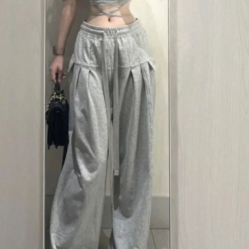 2-Piece Crop Top + Loose Trousers Set – Casual Streetwear Outfit