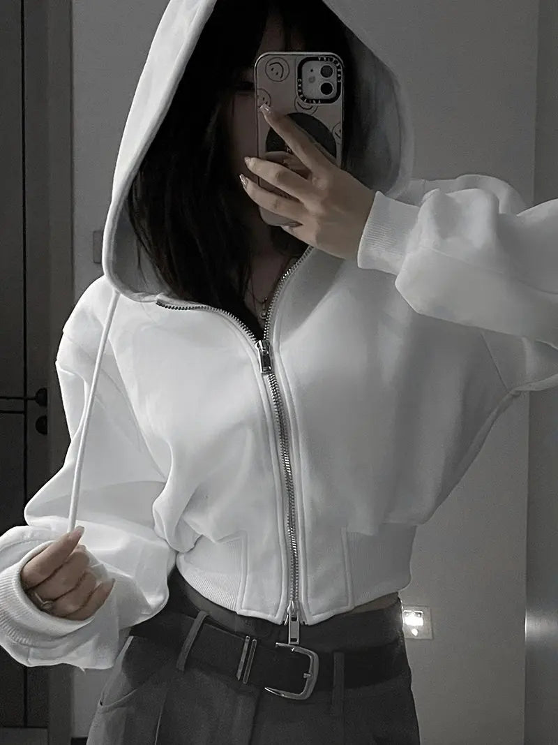 Slim Zip-Up Hoodie – Crop Fit Casual Jacket