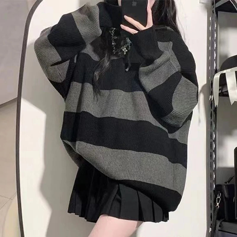 Knitted Sweatshirt – Loose Fit Long Sleeve Pullover