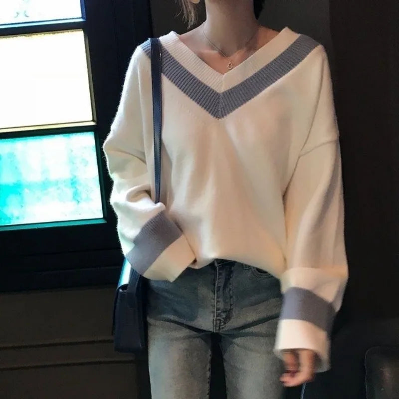 Patchwork Knit Sweater – V-Neck Long Sleeve Pullover