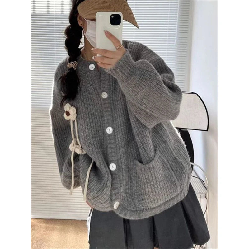 V-Neck Knit Cardigan – Slim Short Jacket Outer