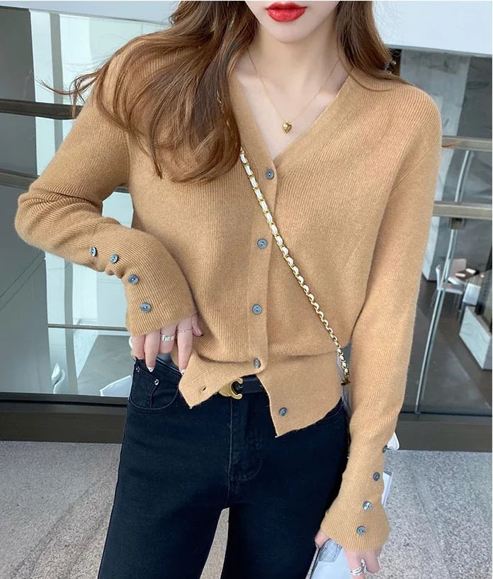 Versatile Knit V-Neck Cardigan – Autumn & Winter Slim Fit Top