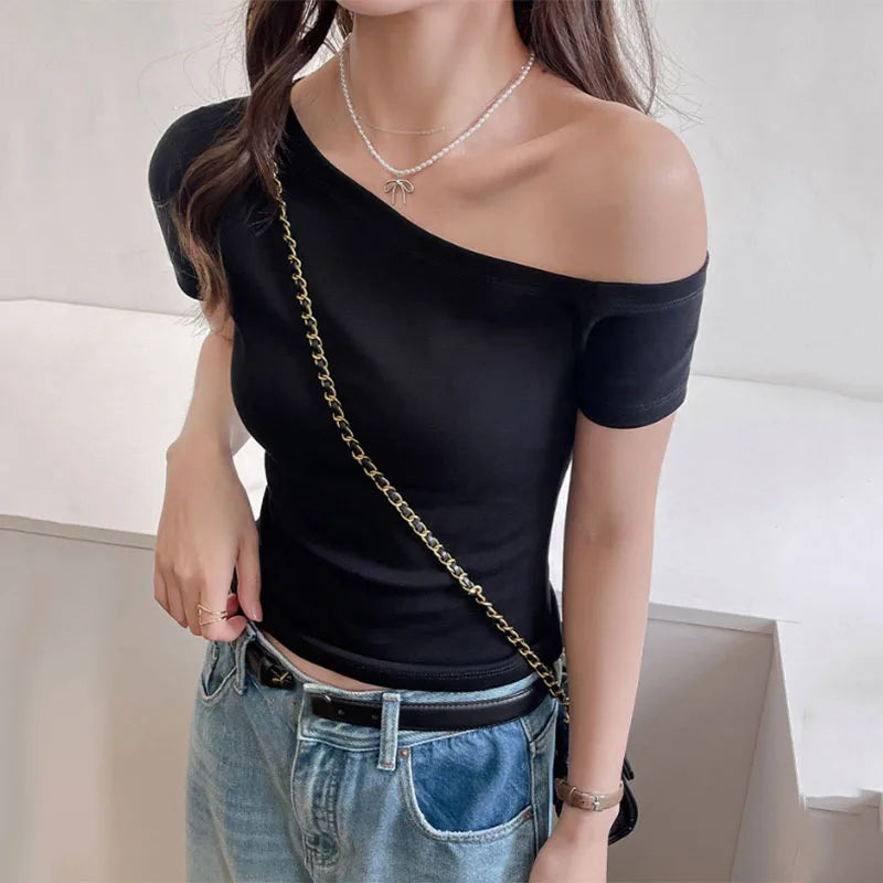 One-Shoulder Short Sleeve Tee – Black & White Contrast