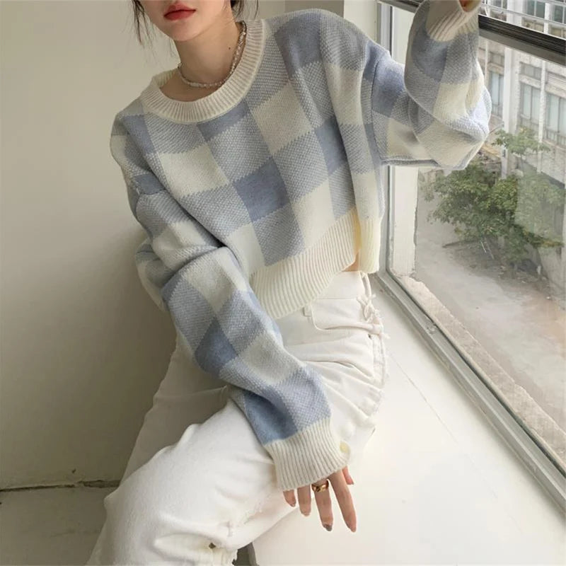 Gentle Knit Pullover – Plaid Contrast