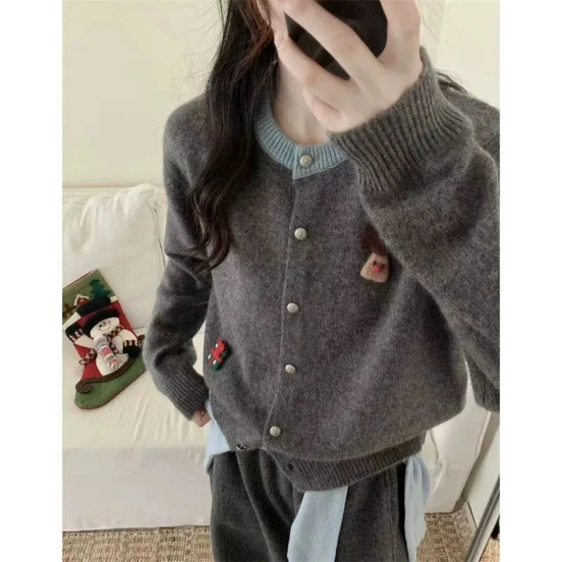 Contrast Collar Knit Cardigan – Cute Cartoon Style