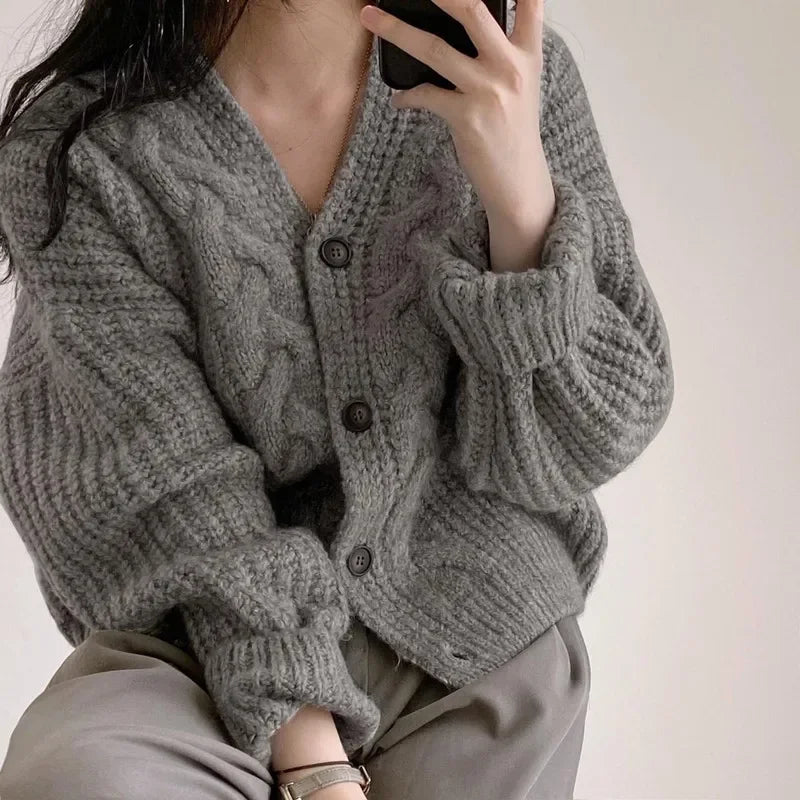 Casual Loose Fit Cardigan – Preppy Style Knit Sweater