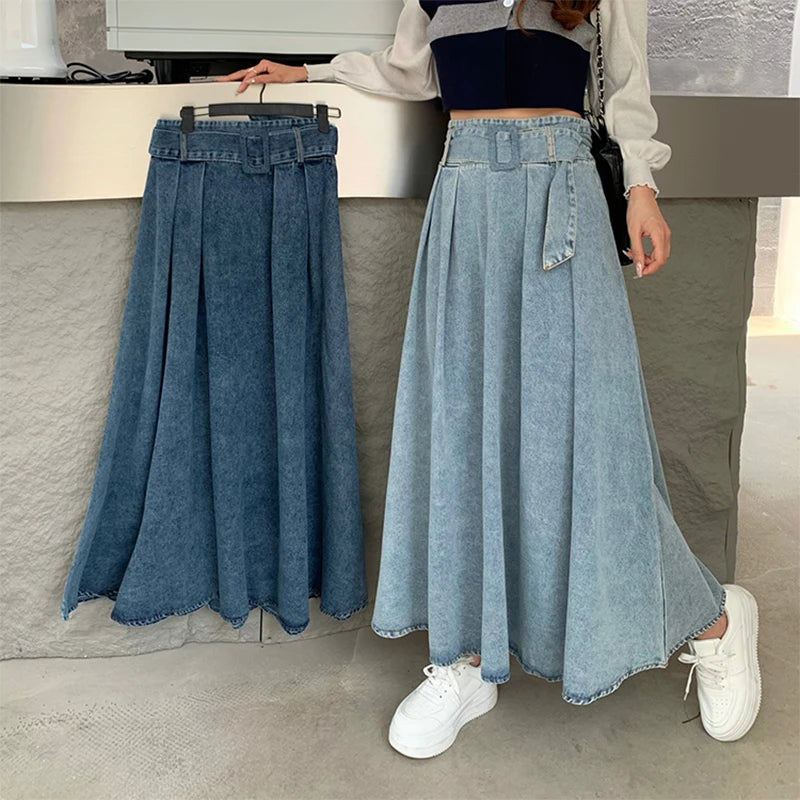 A-line Pleated Skirt – Long Jean Style, Vintage 2000s Look