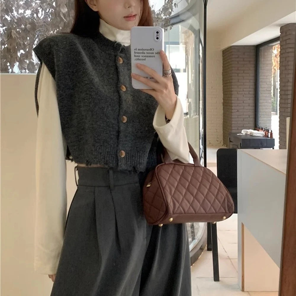 Solid Knit Vest – Irregular Hem