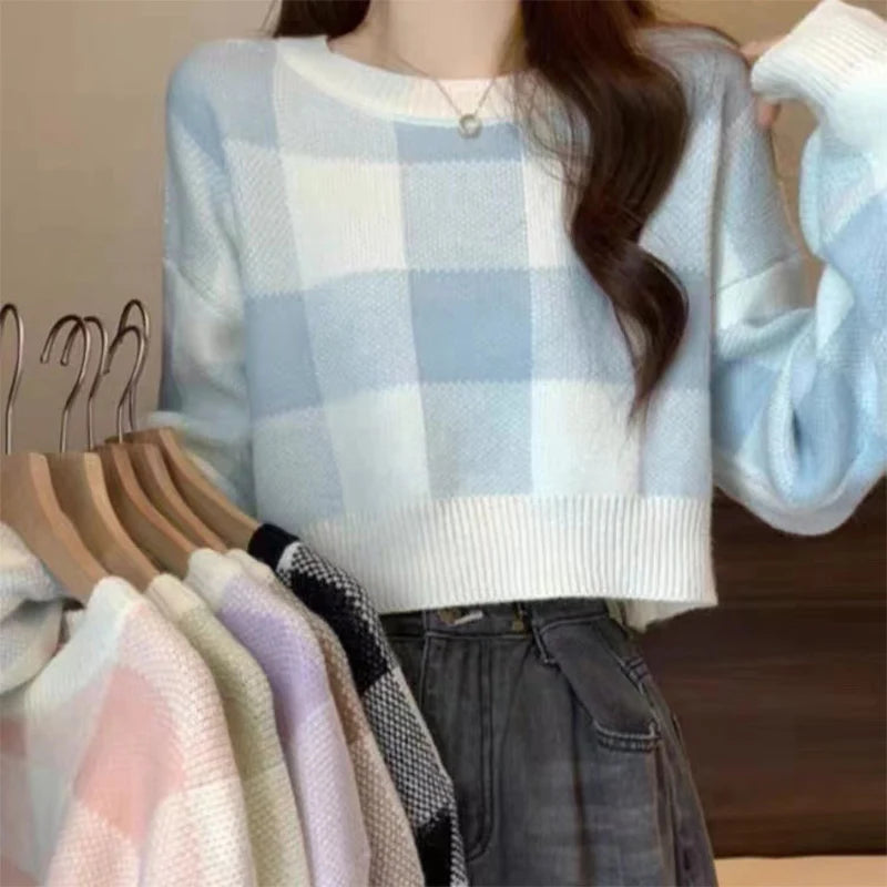 Gentle Knit Pullover – Plaid Contrast