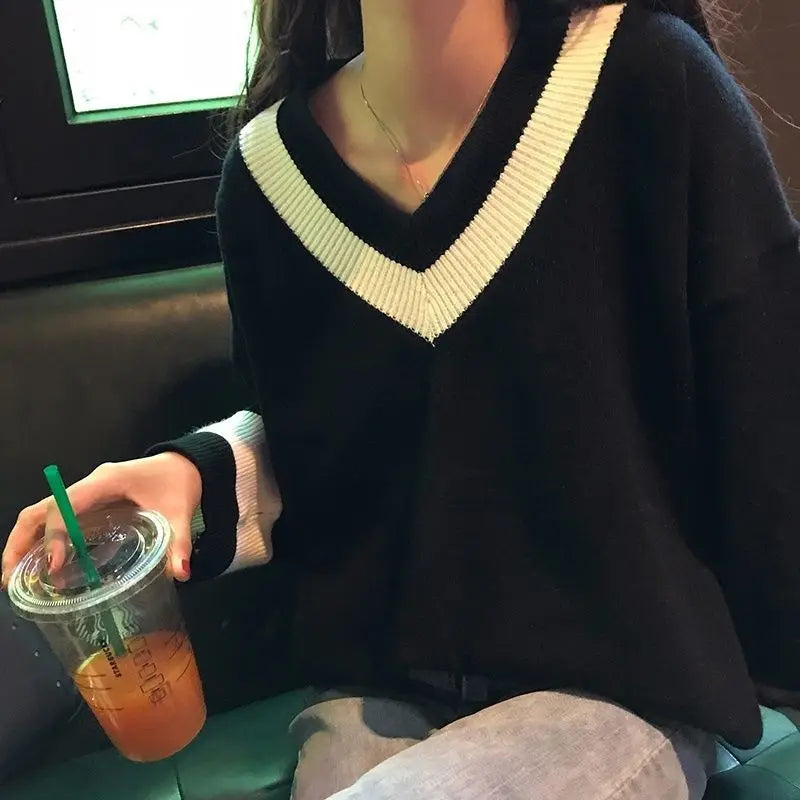 Patchwork Knit Sweater – V-Neck Long Sleeve Pullover