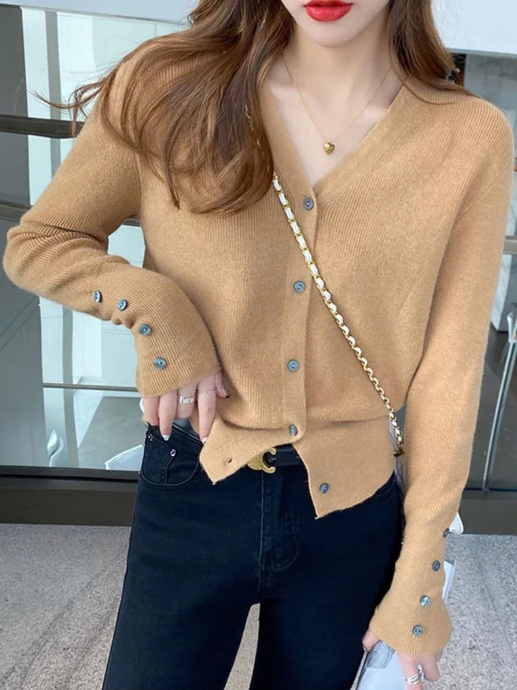 Versatile Knit V-Neck Cardigan – Autumn & Winter Slim Fit Top