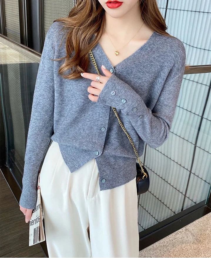 Versatile Knit V-Neck Cardigan – Autumn & Winter Slim Fit Top